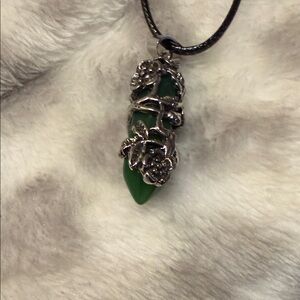 Floral Green Pendant Necklace with Silver Accents